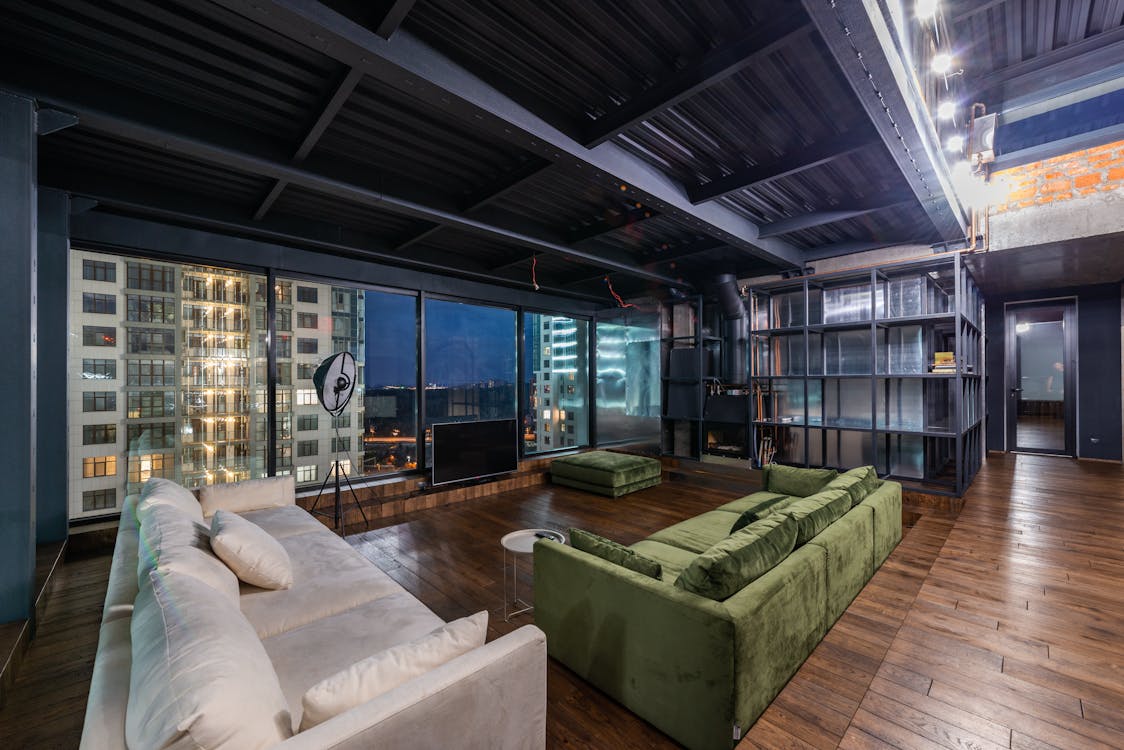 Miami's Luxury Market Defies Expectations: Average Prices Rise 12.4% in April 2026