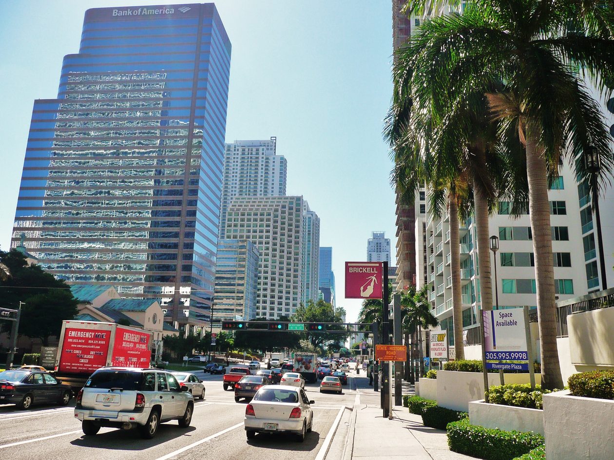Brickell Avenue, en el distrito financiero de Miami