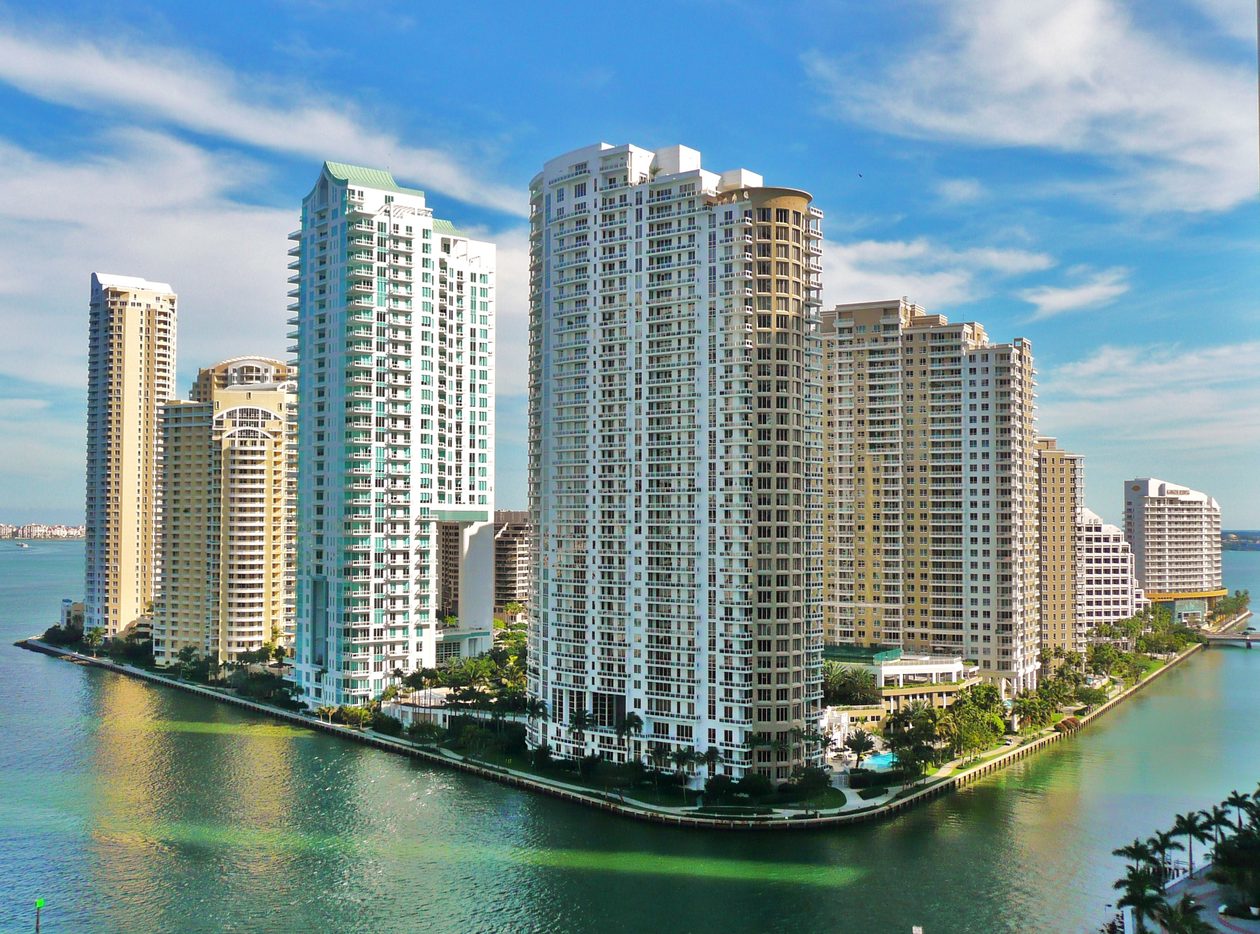 Brickell Key, o bairro-ilha em frente a Brickell