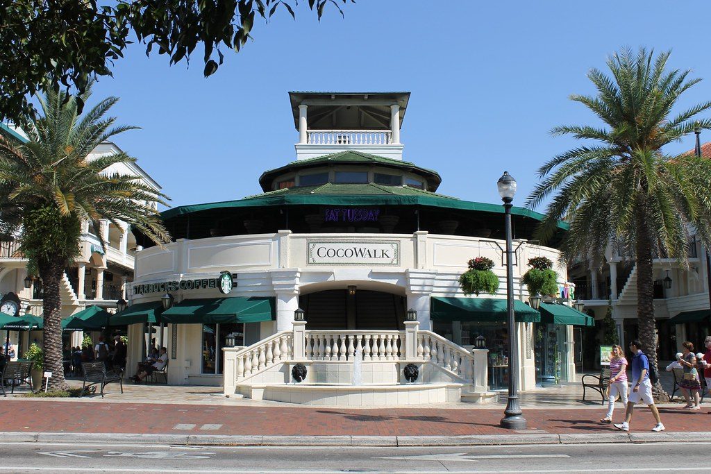 CocoWalk, en Coconut Grove