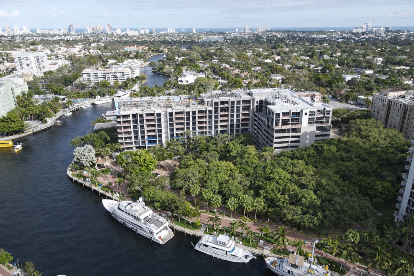 Sixth & Rio en construcción en Fort Lauderdale, junio de 2026